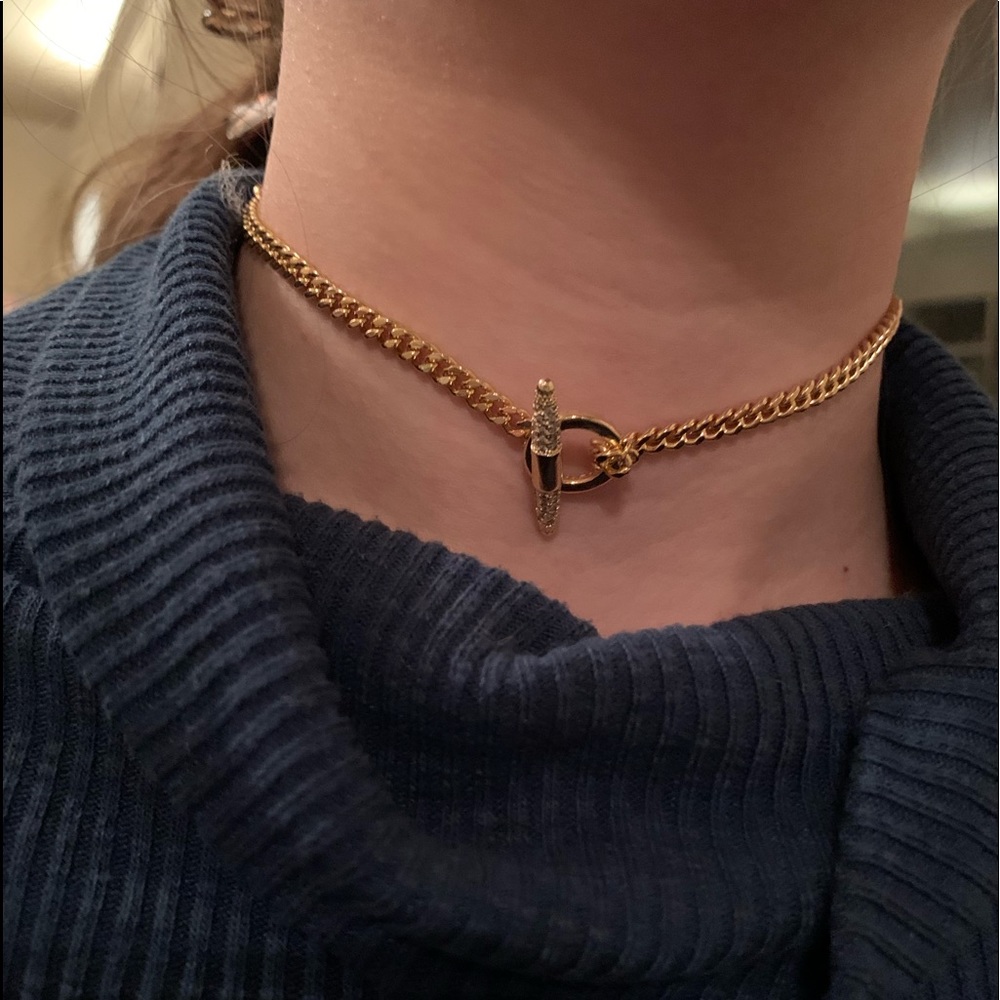 Choaker chain bar closure CZ